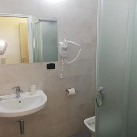 Oasi 210 Hotel *